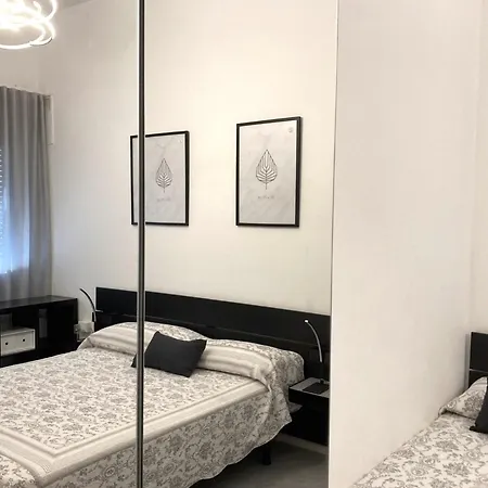 Bilocali Casa De Lazzari - Piazza Brescia - Adria - Family Apartment