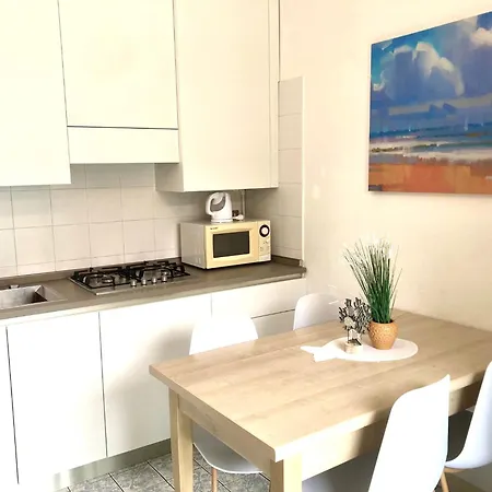 Bilocali Casa De Lazzari - Piazza Brescia - Adria - Family * Lido di Jesolo